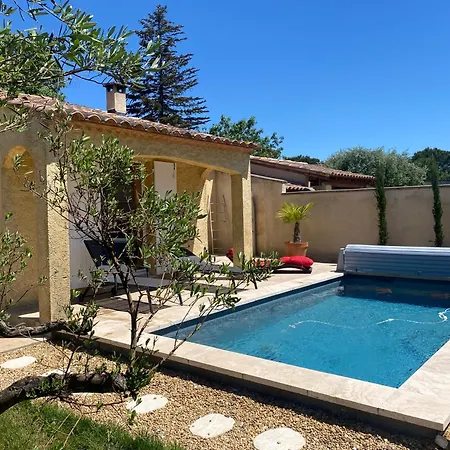 Clementine Villa